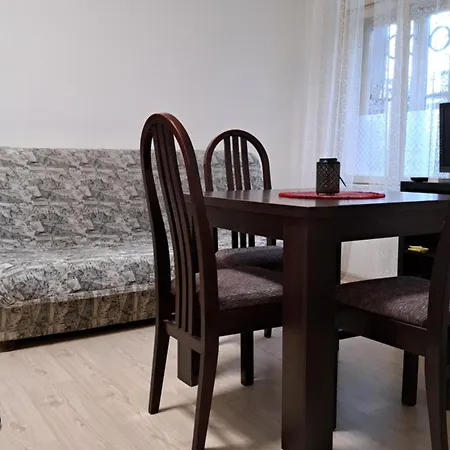 Industrial 29n Apartment *